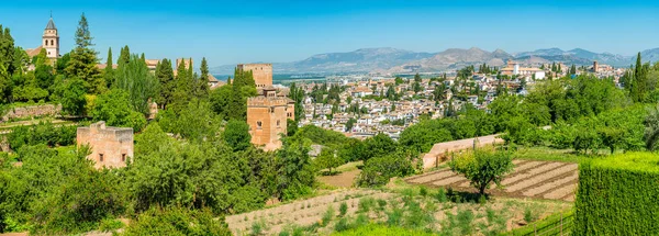 Panoramisch Uitzicht Met Het Alhambra Paleis Wijk Albaicin Granada Andalusië — Stockfoto