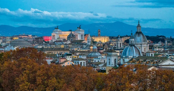 Řím Panorama Večerních Hodinách Jak Vidět Hradu Sant Angelo Kupolí — Stock fotografie