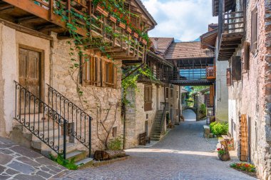 Trentino Alto Adige, İtalya 'nın Trento ilindeki Rango' nun pitoresk köyü..