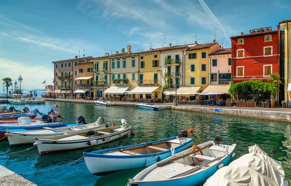 Pittoresca Cittadina Lazise Sul Lago Garda Provincia Verona Veneto — Foto Stock
