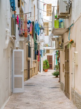 Monopoli'de manzara, Bari Eyaleti, Puglia (Apulia), Güney İtalya.