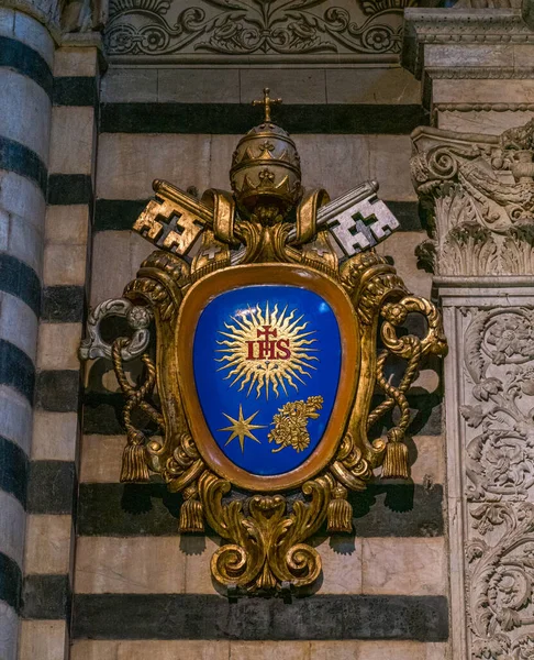 Πάπας Φραγκίσκος Οικόσημο Στο Duomo Της Σιένα Τοσκάνη Ιταλία Οκτώβριος — Φωτογραφία Αρχείου