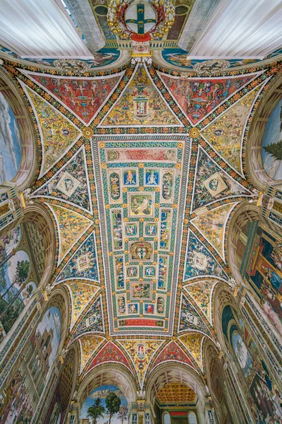 Чудова Бібліотека Пікколоміні Дуомо Сієни Тоскана Італія — стокове фото