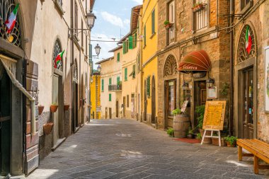 Loro Ciuffenna, Tuscany bölgesi bölgesindeki Arezzo eyaletinde yer köyde. Orta İtalya.