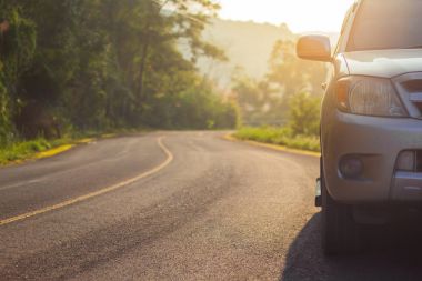 Ön taraf araba steet üzerinde