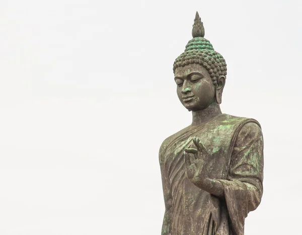 Posąg Buddy w Phutthamonthon parku — Zdjęcie stockowe