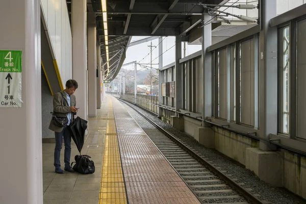 Plataforma de la estación de tren de Karuizawa . — Foto de Stock