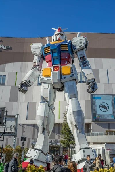 Estatua de Gundam en DivercCity Tokyo Plaza —  Fotos de Stock