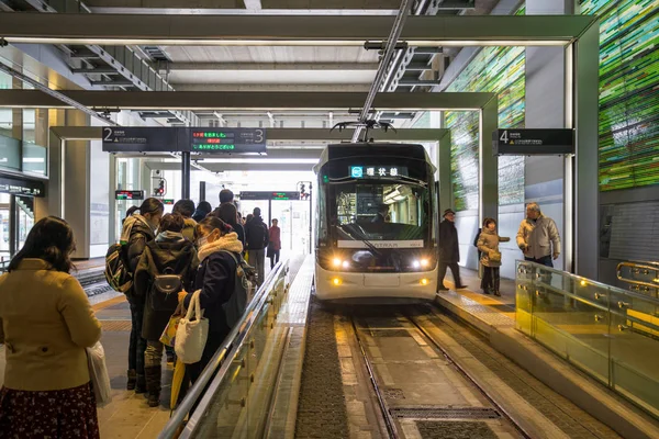 Tramvay Toyama istasyonu