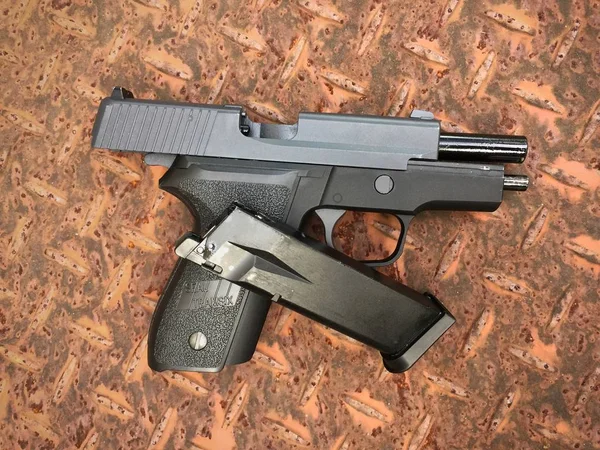 SIG sauer P228 airsoft 6 mm mermi topu tabanca silah kat 