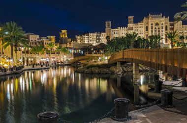 Lüks 5 yıldızlı otel, gece aydınlatma