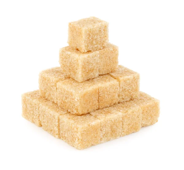 Cubes de sucre brun isolés — Photo