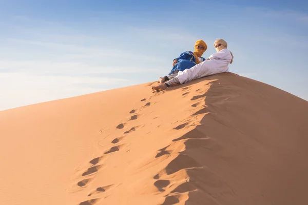 Sahara Marruecos Enero 2020 Retrato Beduinos Nómadas Con Turbante Colorido — Foto de Stock