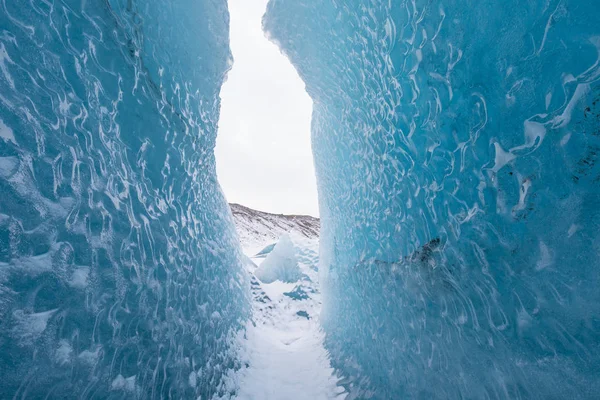 Горы Облаками Антарктиде Ледники Айсберги Ледяные Пещеры Южного Полушария Глобальное — стоковое фото