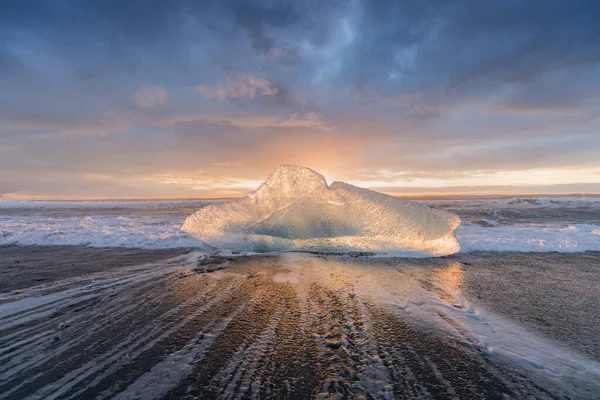 Bellissimo Tramonto Sulla Famosa Spiaggia Diamond Islanda Questa Spiaggia Sabbia — Foto Stock