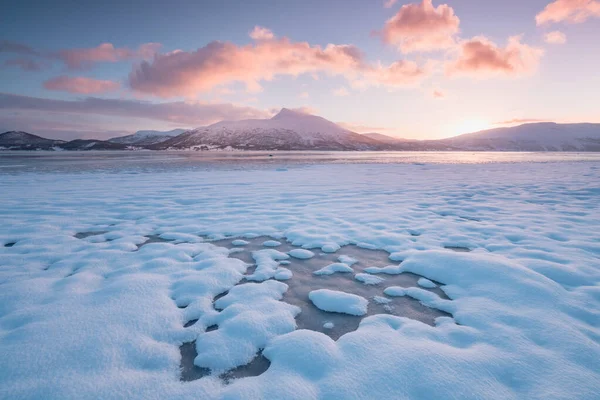 Noruega Paisaje Hielo Naturaleza Las Montañas Glaciares Spitsbergen Longyearbyen Svalbard — Foto de Stock
