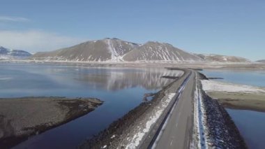 Norveç 'te kışın yol, hava manzarası