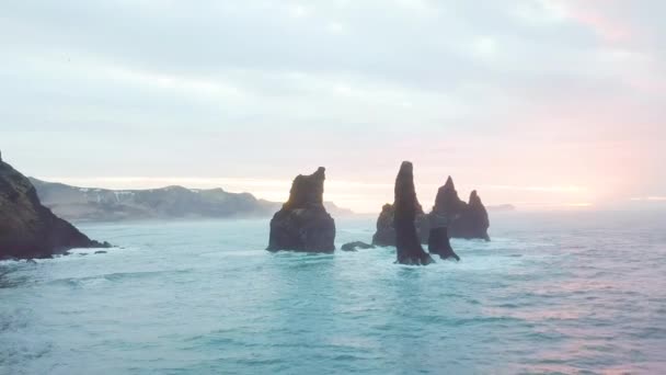 Vistas Panorámicas Las Montañas Rocosas Mar — Vídeo de stock