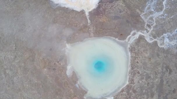 Flygfoto Över Great Geyser Gejser Island Med Drönare — Stockvideo