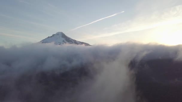 Вид Красиві Гірські Вершини Туман — стокове відео