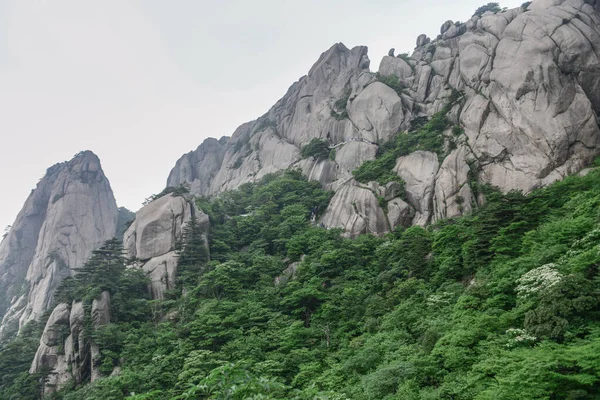 黄山黄山安徽南部的一个山脉. — 图库照片