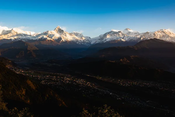 Вид на восход солнца в Дампус Покхара Непал . — стоковое фото