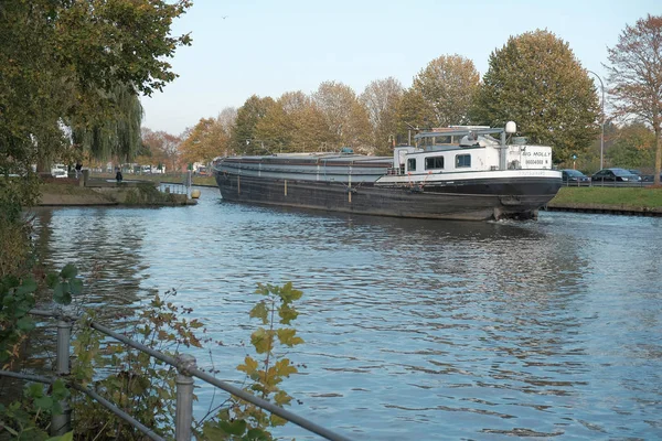 ベルギー ブリュッジェ 10月2019 ブリュッジェでの水の運河北ヴェネツィアの秋の旅行 — ストック写真
