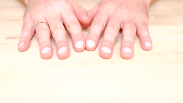 Gros Plan Mâle Blanc Ongles Plats — Video