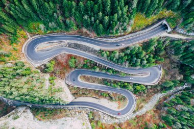 Yılan gibi yol