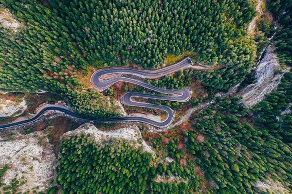 Carretera serpentina — Foto de Stock