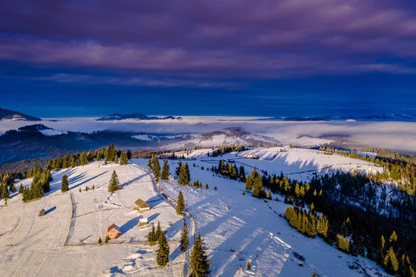 Pasul Tihuta Rumania Visto Desde Dron Temprano Una Mañana Invierno —  Fotos de Stock