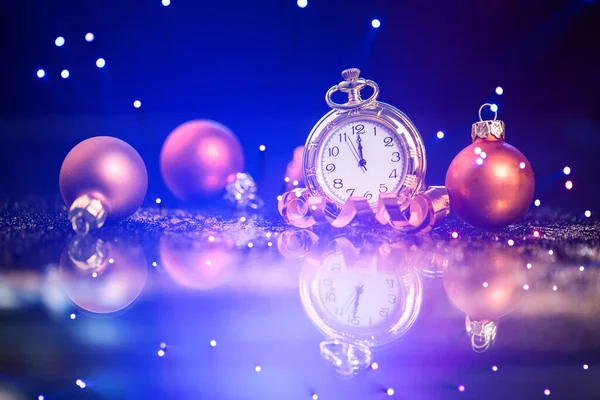 Festive Fond Vacances Avec Horloge Montrant Minuit Veille Nouvel — Photo