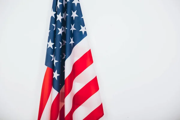 Nahaufnahme Der Amerikanischen Flagge Auf Weißem Hintergrund — Stockfoto