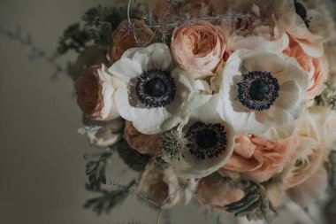 İlkbaharda güzel çiçek arkaplanı. Düğün sezonu. Önemli olaylar için çiçek sanatı.