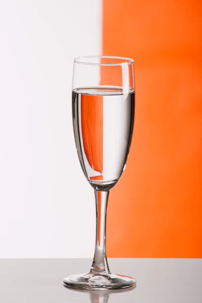Champagne Glas Met Water Kleur Achtergrond — Stockfoto