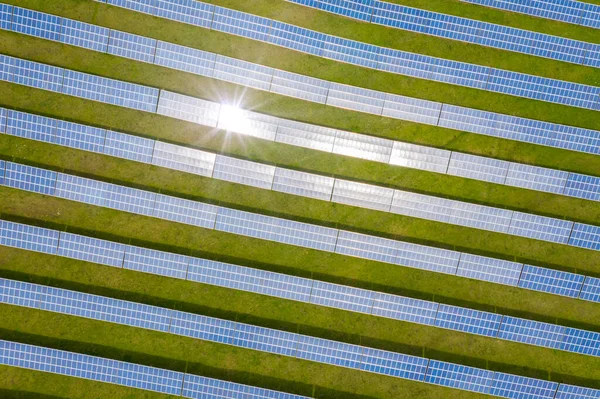 Conservación Ambiental Ecológica Paneles Solares Fotovoltaicos — Foto de Stock