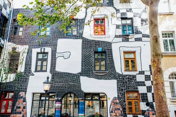 Wiedeń Austria 2019 Street View Postmodern Hundertwasser Museum Wien Projekt — Zdjęcie stockowe