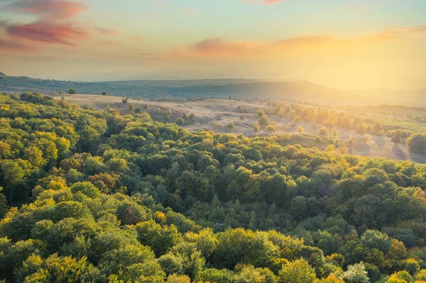 Schöner Sonnenuntergang Über Der Herbstlichen Landschaft Von Einer Drohne Aus — Stockfoto
