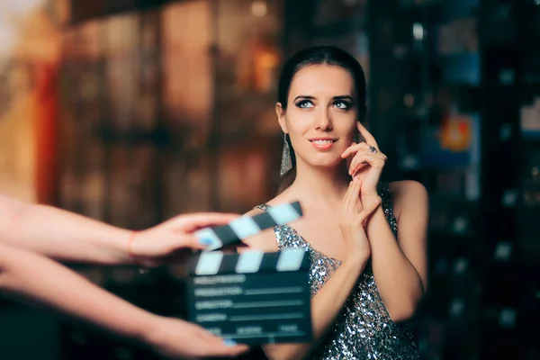 Glamoureuze Model acteurs in Fashion campagne Video commercieel — Stockfoto