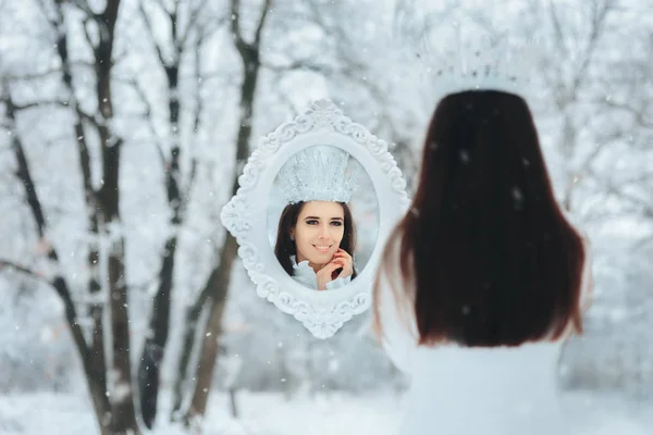 Snow Queen Looking Magic Mirror Winter Frost Fantasy Portrait — Stock Photo, Image