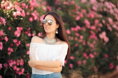 Bohem Yaz Festivali bak kadın güneş gözlüğü ve Takı Seti