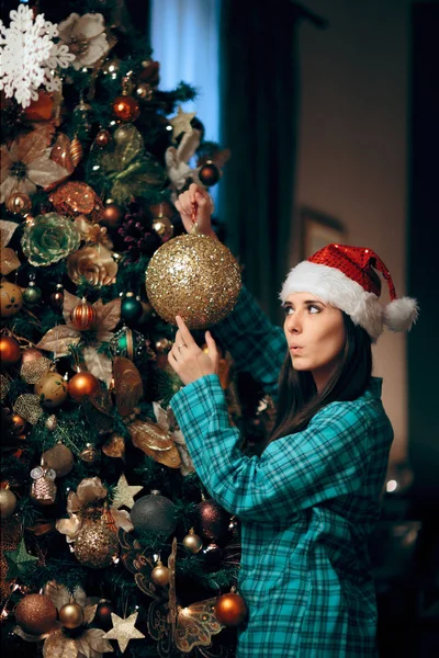 Díszítő Karácsonyfa Szikra Dísz — Stock Fotó