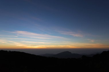 dağ manzarası ile gök şafak