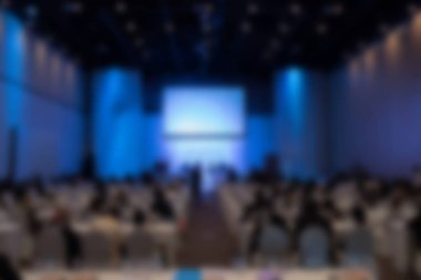 insanlar büyük konferans kongre salonu koltuklarda satırlarının oturmak