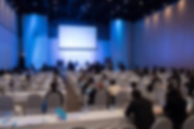 insanlar büyük konferans kongre salonu koltuklarda satırlarının oturmak