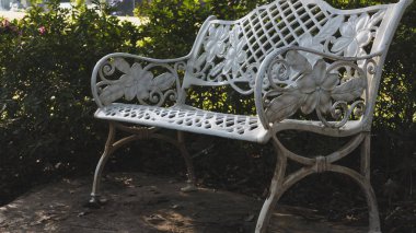 Beyaz metal tezgah Parkı