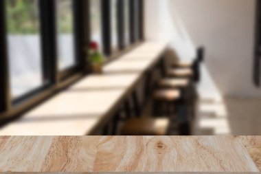 Restoran veya kahve dükkanı seçilen odak ile arka plan bulanıklık wo