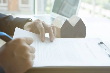Emlak mortgage kredi anlaşması müvekkilinin için açıklamak. gerçek est