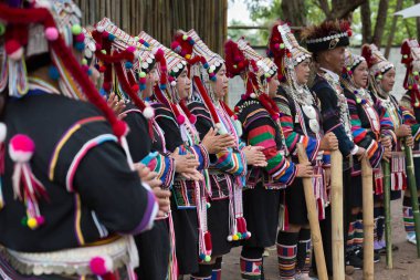 Tayland akha tepe kabile şarkı geleneksel şarkı göstermek için kurulmasını