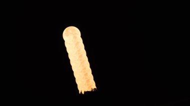 Budizm pagoda Tapınağı'nda batışı